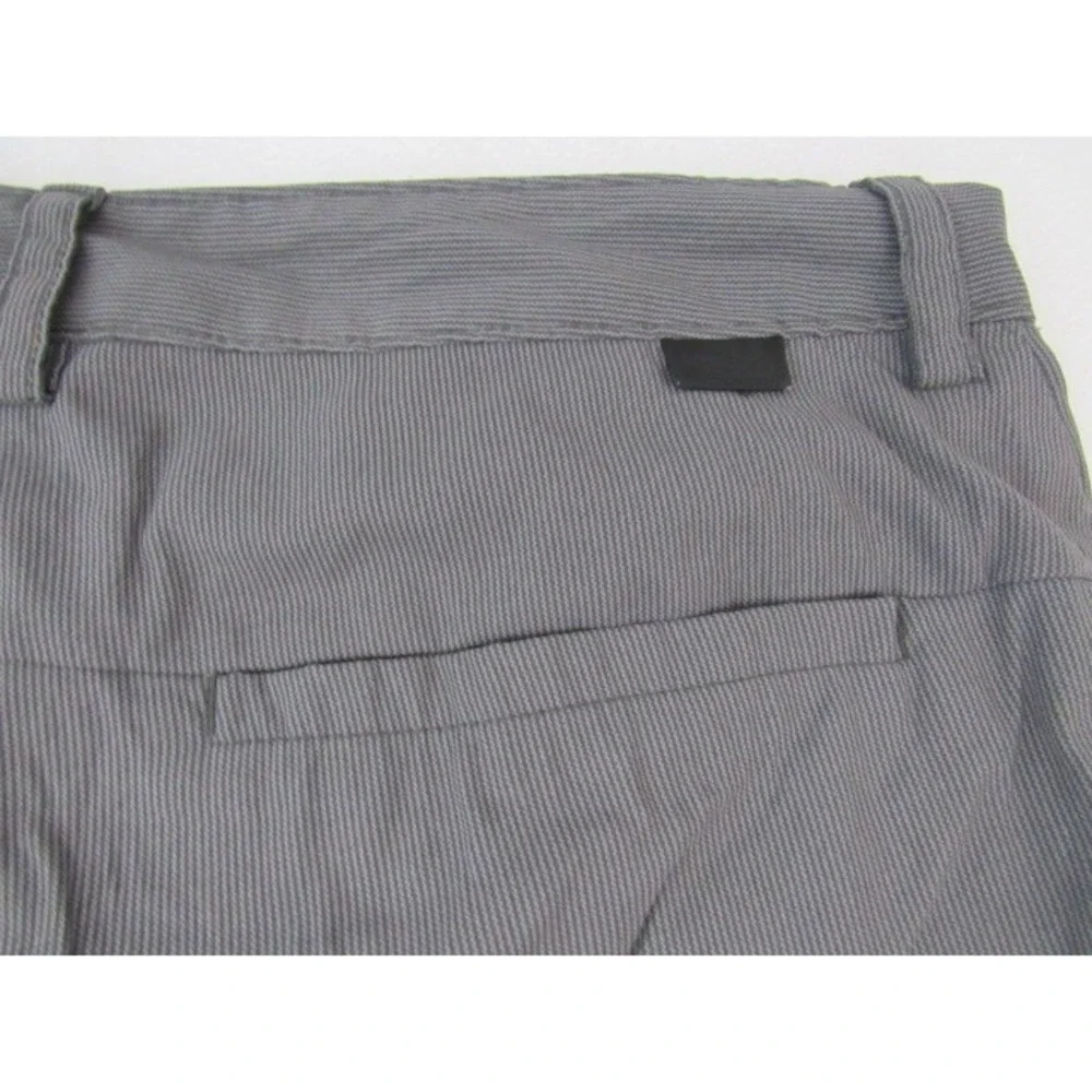 Recent The North Face Men's Gray Thin Stripe Logo Nylon Shorts Size 34
